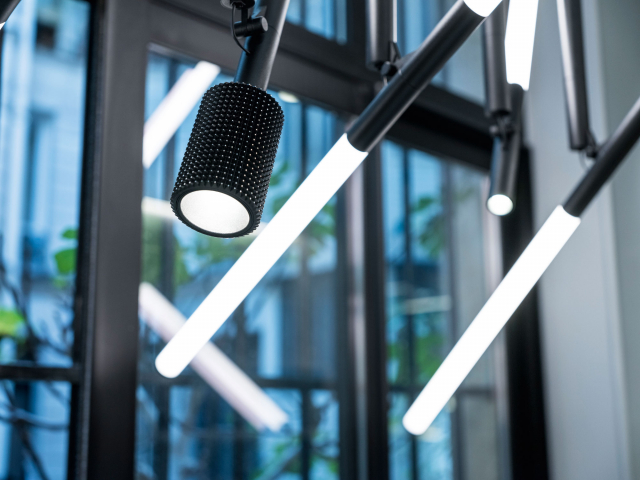 Delta Light Studio Paris - 2018 (FR)