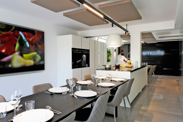 Emootio by Moortgat (FR)