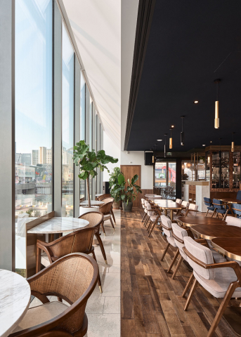 Table Square - La Défense (FR)