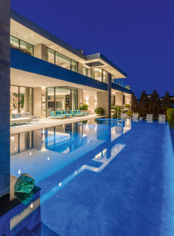 Penny Hutner House (US)