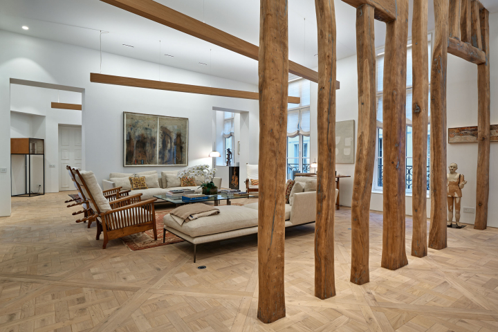 Private residence (FR)