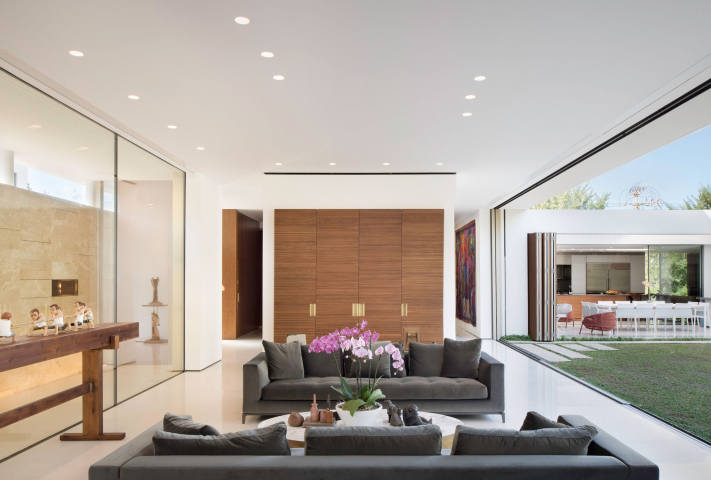 Private residence (IL)