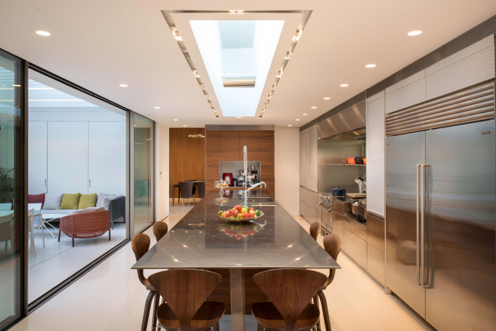 Private residence (IL)