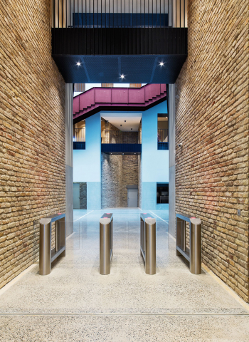 Central European University (HU)