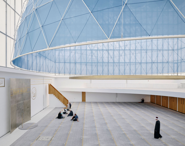 Islamic Religious and Cultural Center (SI)