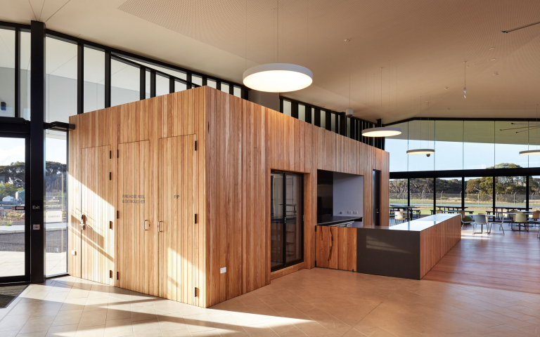 Kangaroo Island Airport (AU)