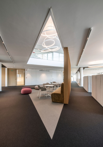 GROUP DC headquarters (BE)